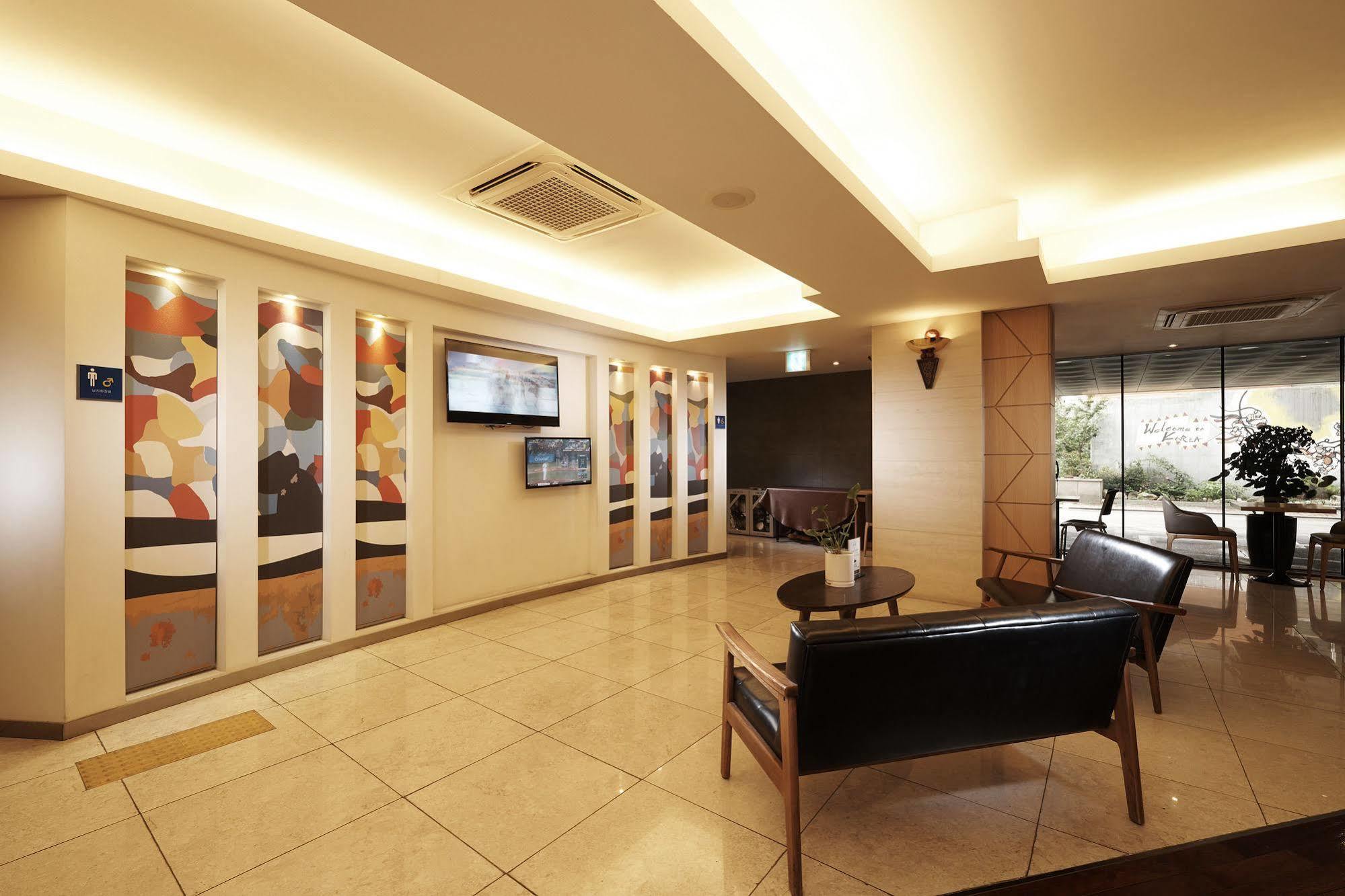 Benikea Hotel Kp Seoul Exteriör bild