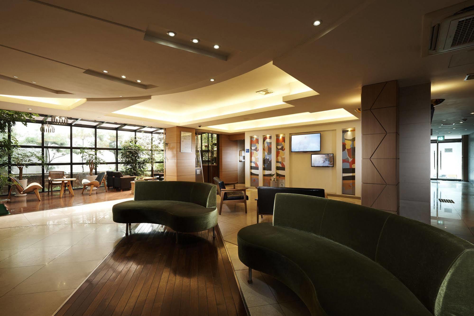 Benikea Hotel Kp Seoul Exteriör bild